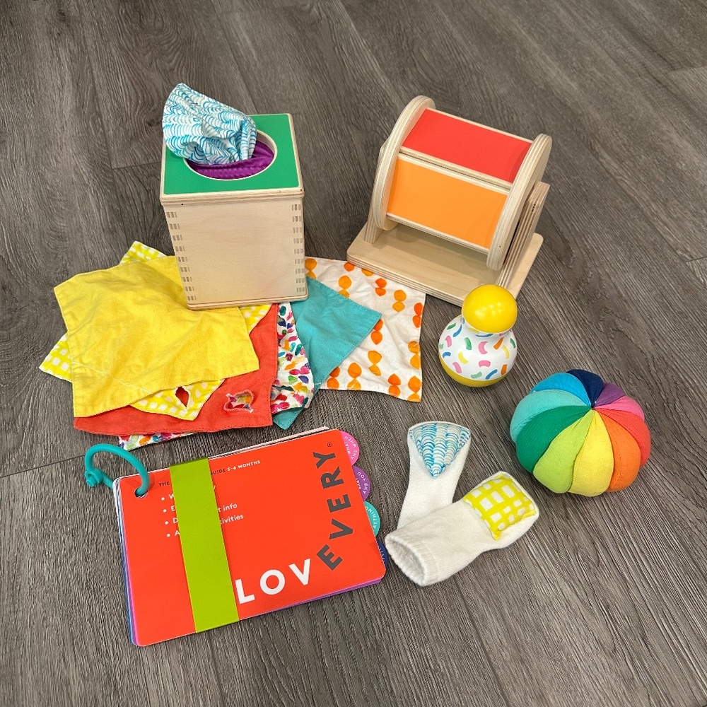 Lovevery The Senser Play Kit 5-6 Months, Interactive Learning Toy